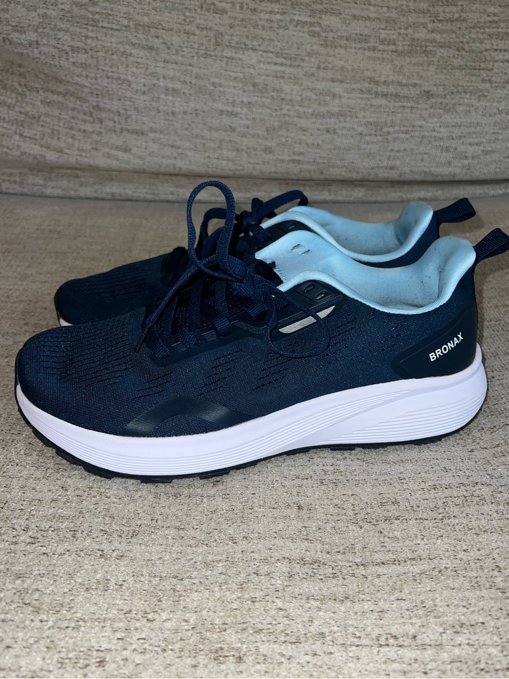 Bronax Running Sneakers | Blue & White S73 | Men’s Size 10; Women’s 9; EU 43